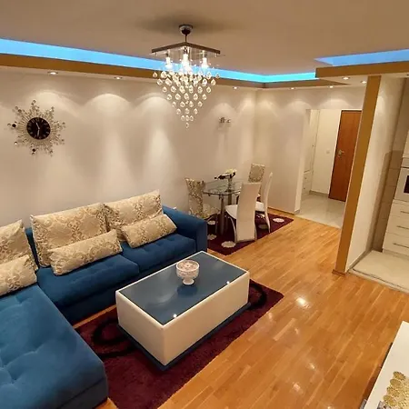 Queen's Apartman *