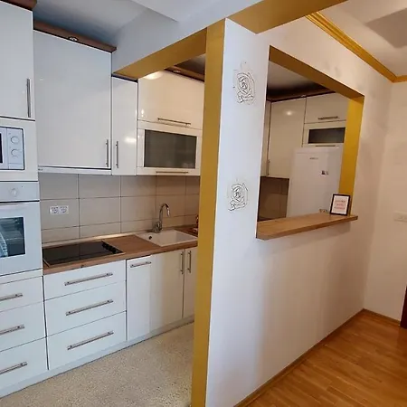 Queen's Apartman *